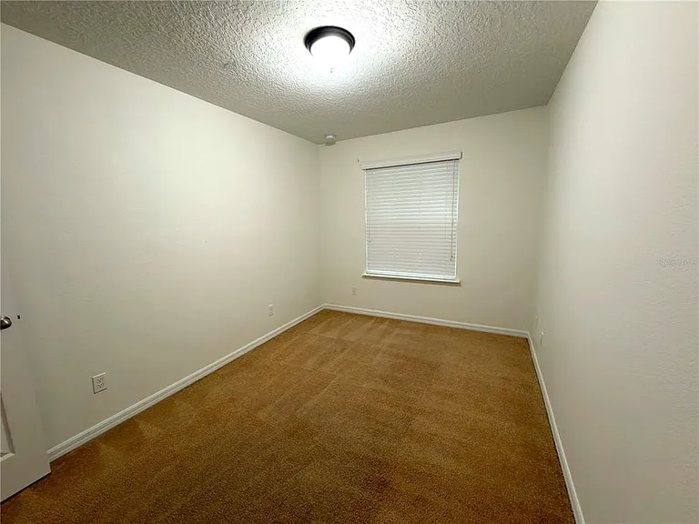 1036 Laurel Ridge Ln — Photo 13