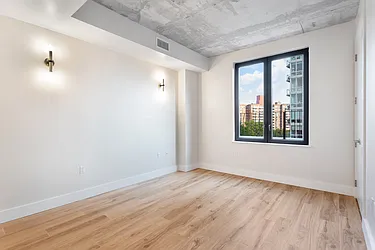 Rented by Safdie Realty Group