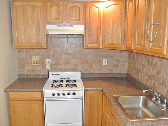 3rd image of 111 1st Ave APT 05