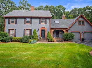 130 Fort Sumter Dr, Holden, MA 01520