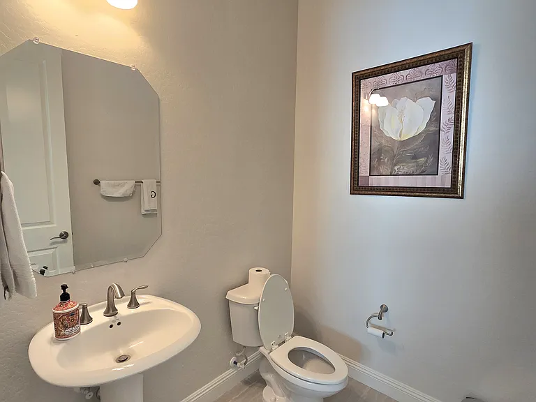 639 W Coconino Pl — Photo 21