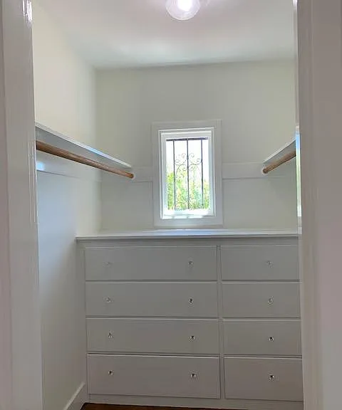 Walk-in closet