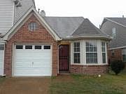 Front view of the home.