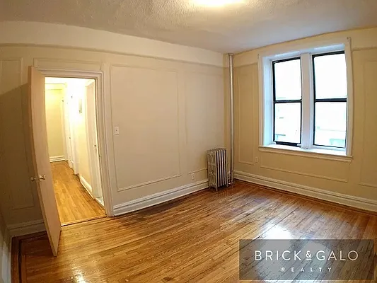 Rented by BRICK & GALO REALTY CORP | media 16