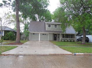 727 Reseda Dr, Houston, TX 77062