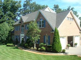 4 Partridge Hill Rd, Shrewsbury, MA 01545