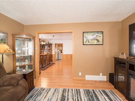 4th image of 255 W Vine Street