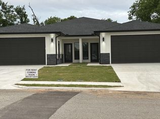 814 England St #A, Athens, TX 75751