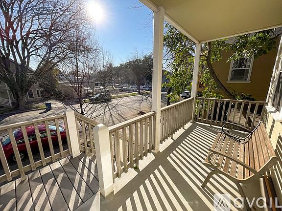 4th image of 1820 11th St #B