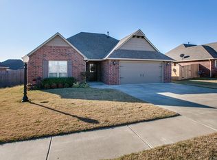 10552 E 142nd St N, Collinsville, OK 74021