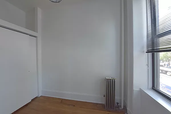 Rented by Mantus Real Estate | media 12