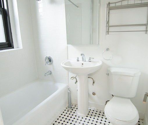 2nd image of 4309 47th Ave APT 5L