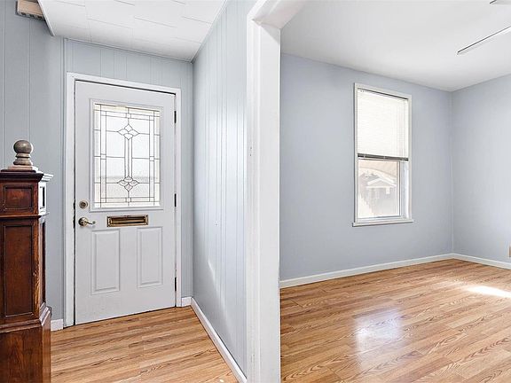 4th image of 4361 Gannett St