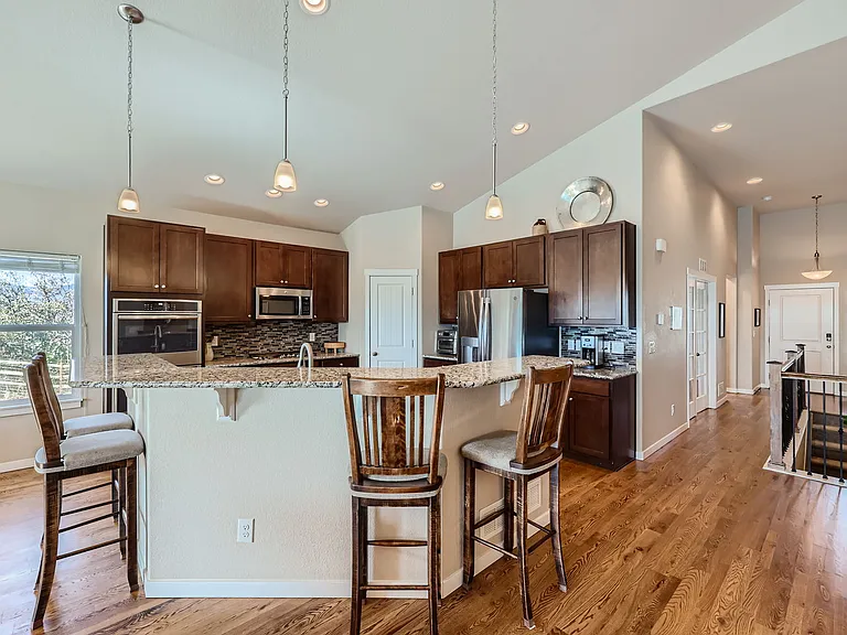 1705 Sandy Shore Ln — Photo 6