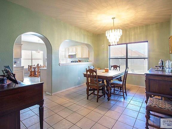 3rd image of 3369 Chardonay Dr