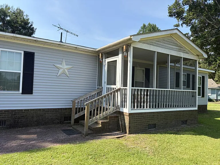 460 Mount Moriah Church Rd — Photo 1