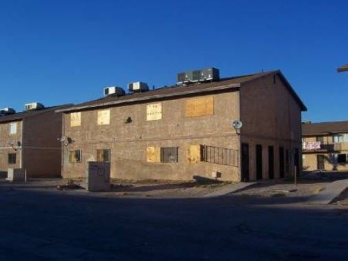 4th image of 4739 Convaire Ave