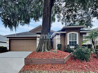 1415 Trail Boss Ln, Brandon, FL 33511
