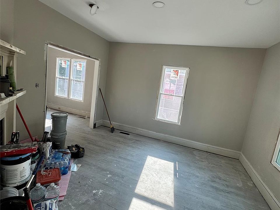 1st image of 113 W D St