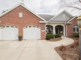 801 Cherokee Ct, Watertown, WI 53094