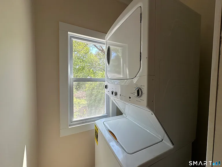 46 Holbrook St — Photo 8
