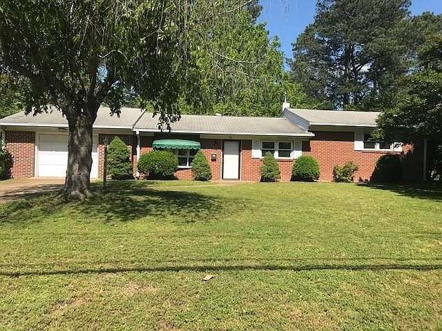1st image of 216 Thomas Nelson Ln