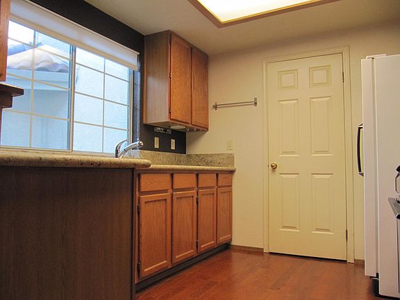 3rd image of 7298 Cronin Cir
