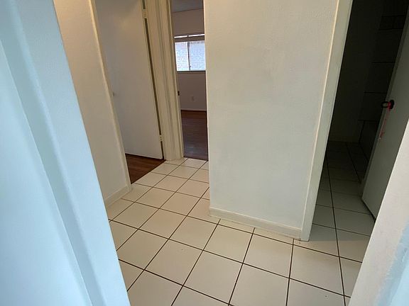 2nd image of 19915 Windy Nook Dr