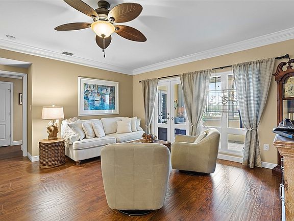 4th image of 5075 Harmony Cir APT 301