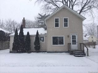 1821 Stone St, Port Huron, MI 48060