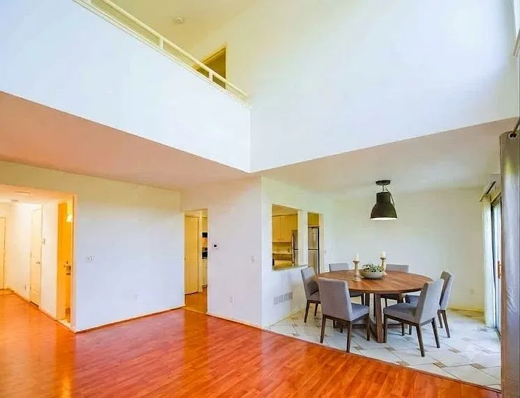 716 Eton Ct — Photo 6