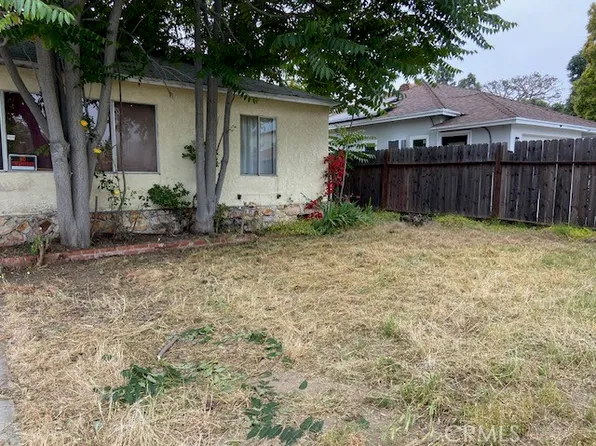 7733 Craner Ave, Sun Valley, CA 91352