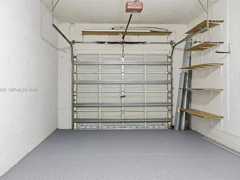 2066 Madeira Dr #2066 — Photo 31