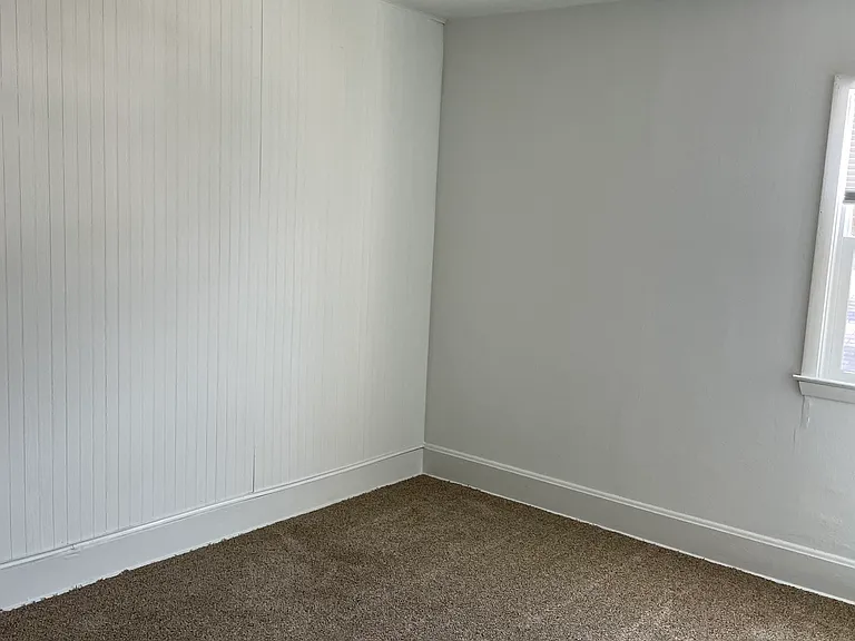 10427 Northwestern Ave #3 — Photo 6