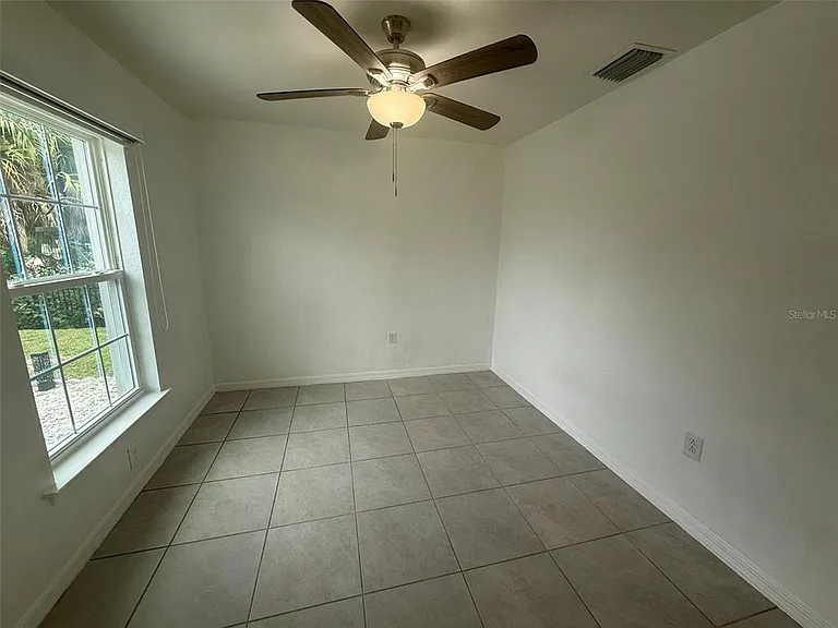 4082 Kenvil Dr — Photo 5