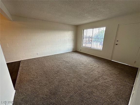 3rd image of 585 S Royal Crest Cir Unit 21