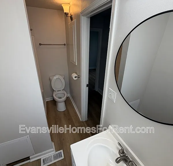 2816 C St — Photo 7