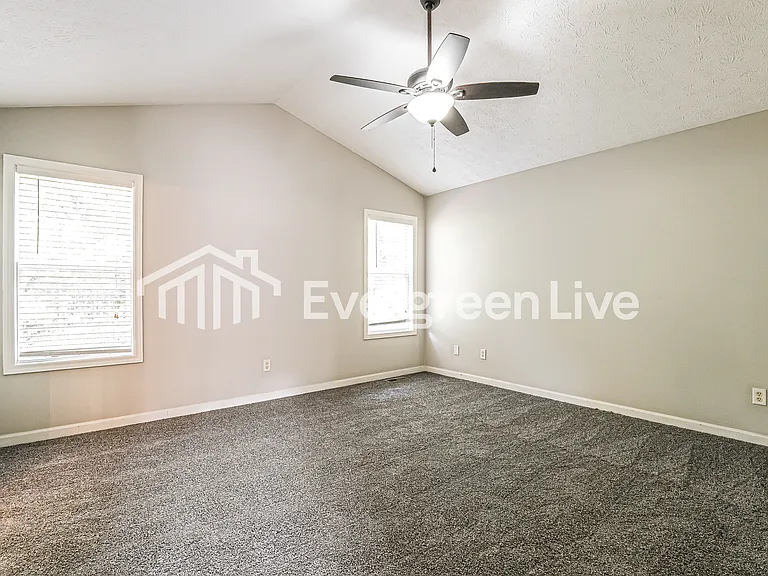 4523 Turning Leaf Dr — Photo 8
