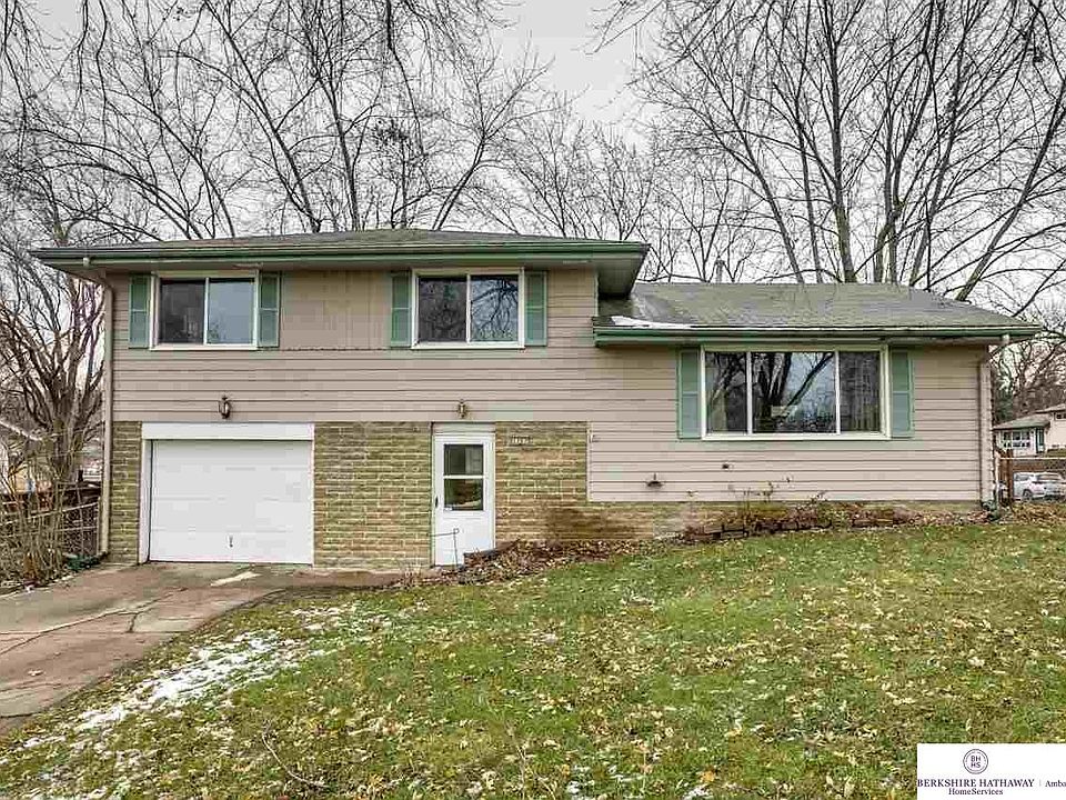 1st image of 1207 Skyview Dr