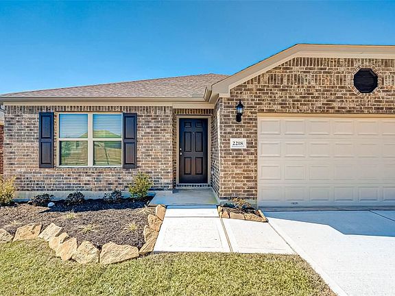 3rd image of 2218 Welborn Dr