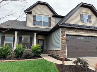 2712 Chari Park Ln, Walkertown, NC 27051