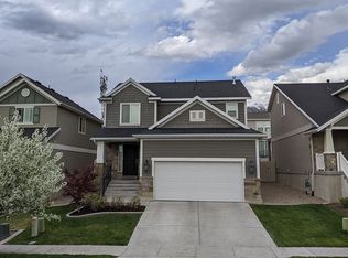 921 S Chestnut Dr, Fruit Heights, UT 84037