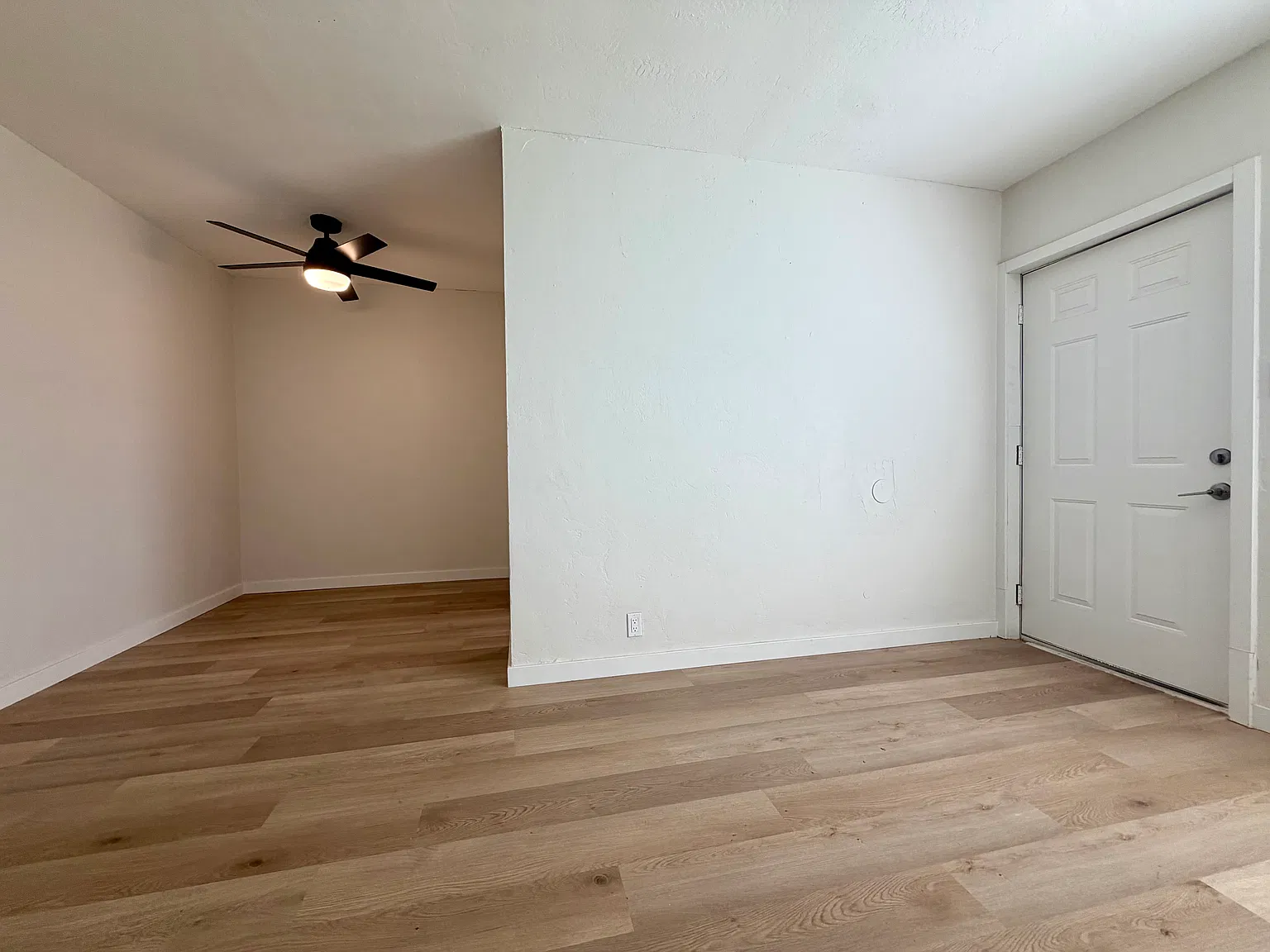 1406 E Roosevelt St — Photo 4