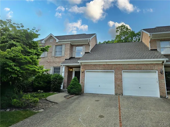 1061 E Mountain Ave, Pen Argyl, PA 18072