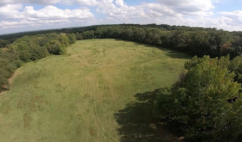 2nd image of 13429 Browning Rd