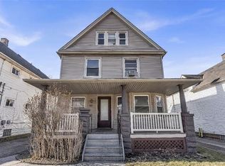 3998 E 54th St, Newburgh Heights, OH 44105