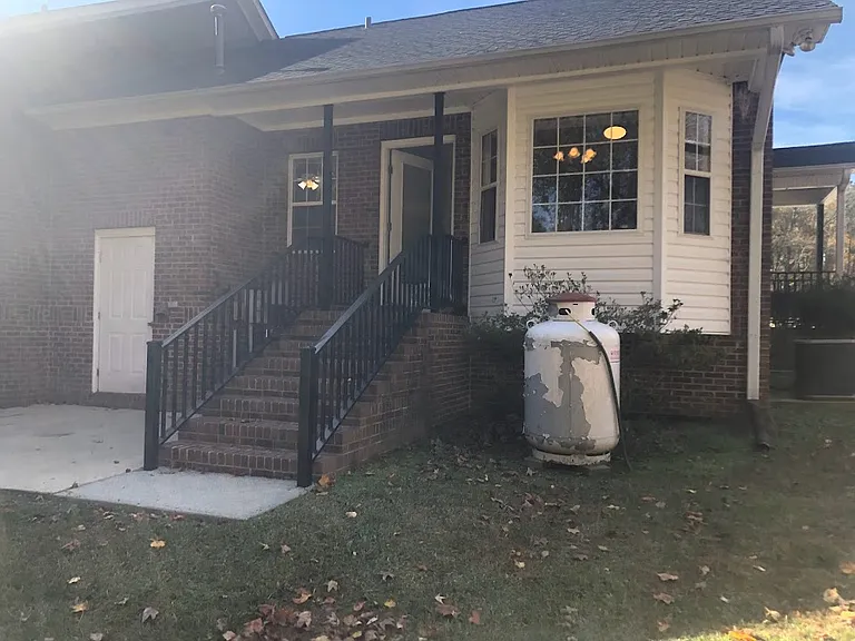 117 Feather Dr — Photo 10