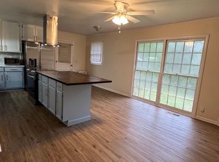213 Pineview Pl, Americus, GA 31709