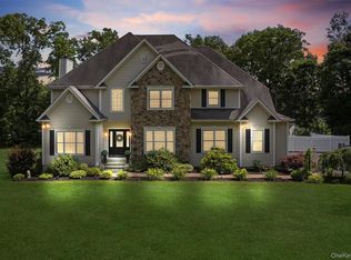 15 E Salem Rd, Fishkill, NY 12524