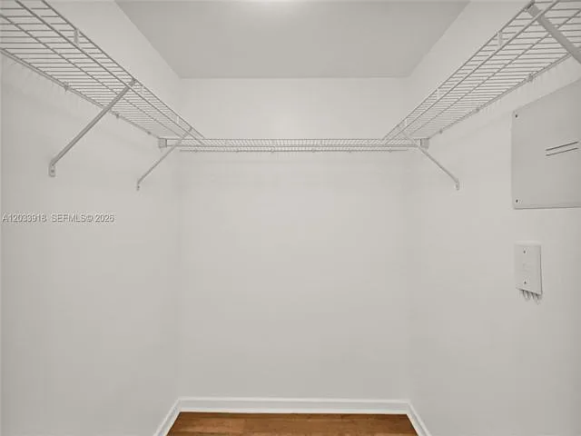 3 bed, 2.0 bath, $6,599 — Photo 4